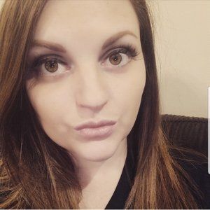 Meet your Posher, Lacy